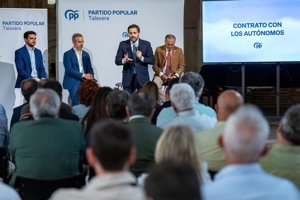 Núñez defiende una "revolución contra la burocracia" para ayudar a las empresas de C-LM a generar empleo y actividad
