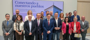 Valverde Lidera Innovador Proyecto de Conectividad Satelital para Asegurar el Derecho a la Comunicación Digital en Toda la Provincia