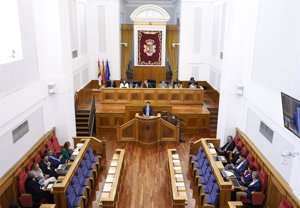 Vox lamenta "expolio fiscal" en C-LM, PP pide no "asfixiar" a tejido productivo y PSOE defiende "cifras récord"