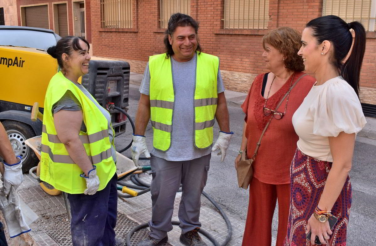Transformando la Ciudad: Ochenta Profesionales Desempleados Impulsan el Empleo a Través de Iniciativas Municipales y de la Diputación Provincial 1