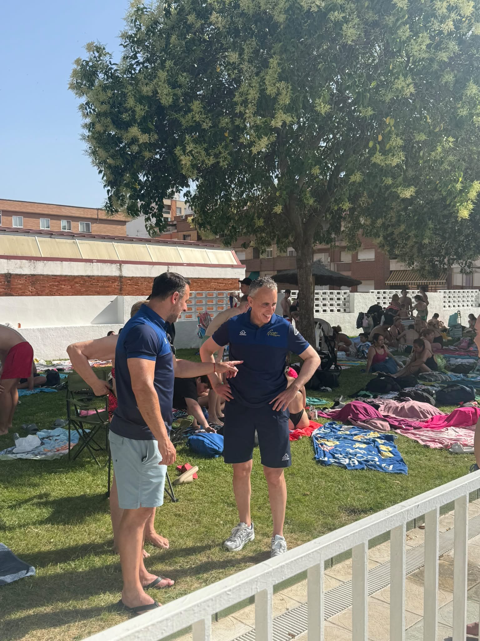 Éxito en la Inauguración: Más de 850 Visitantes Disfrutan de la Nueva Piscina al Aire Libre María Luisa Cabañero 4