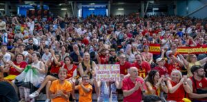 Campistas de baloncesto en un partido de la selección española