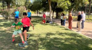 Niños en los talleres educativos del Parque de Gasset de Ciudad Real