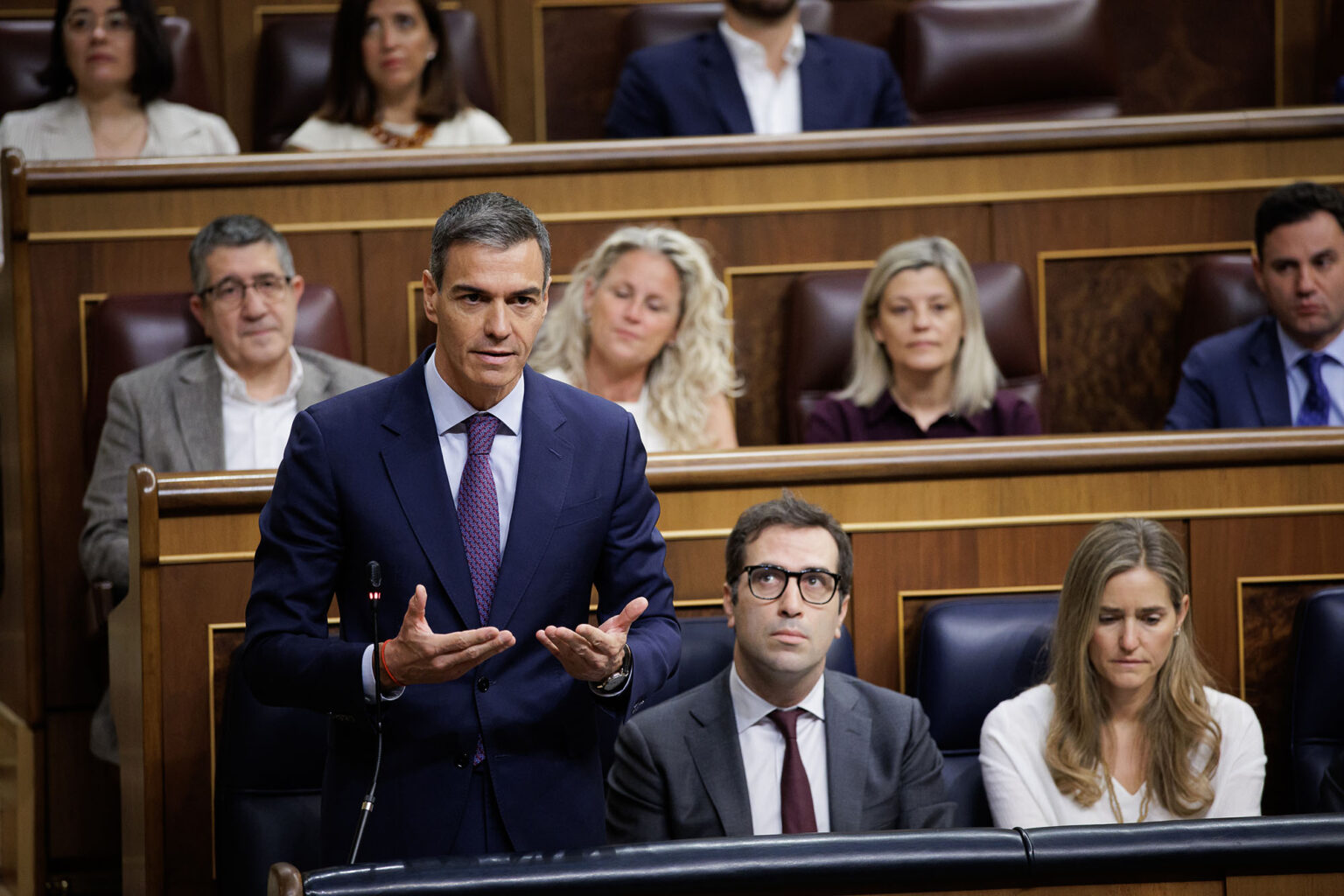 La Moncloa: Pedro Sánchez afirma que el gobierno prioriza los avances sociales como estrategia clave 9
