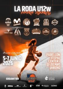 Árbitros de baloncesto participantes en el Clínic Arbitral FBCLM en La Roda