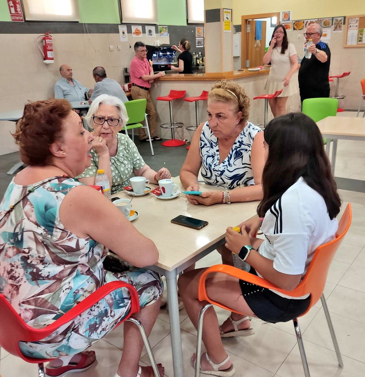 El Consejo de Participación Infantil y Adolescente Promueve Talleres de Competencias Digitales para Personas Mayores 2 El Consejo de Participación Infantil y Adolescente Promueve Talleres de Competencias Digitales para Personas Mayores 2
