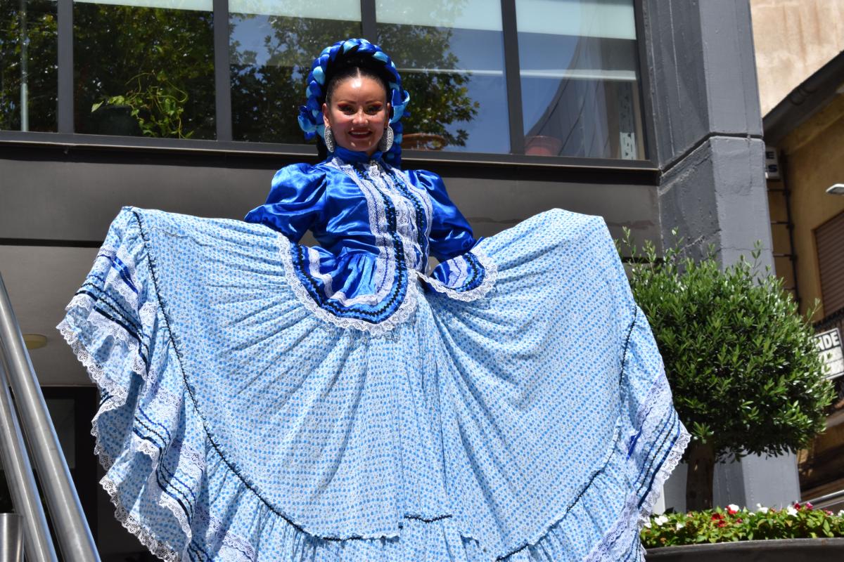 Puertollano Acoge con Entusiasmo a los Participantes del 39º Festival Internacional de Folclore 5