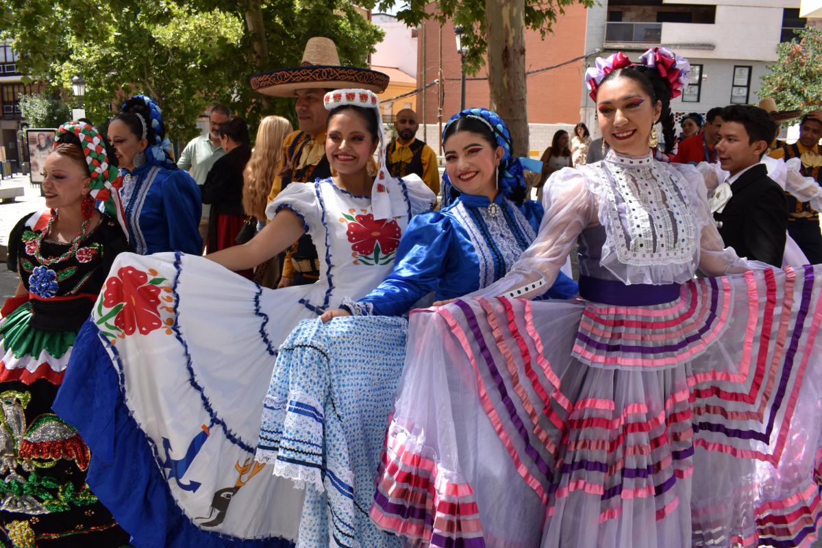 Puertollano Acoge con Entusiasmo a los Participantes del 39º Festival Internacional de Folclore 3