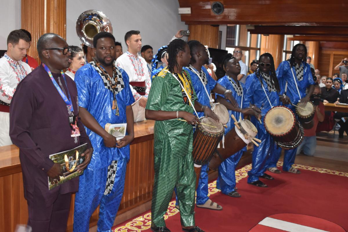 Puertollano Acoge con Entusiasmo a los Participantes del 39º Festival Internacional de Folclore 9