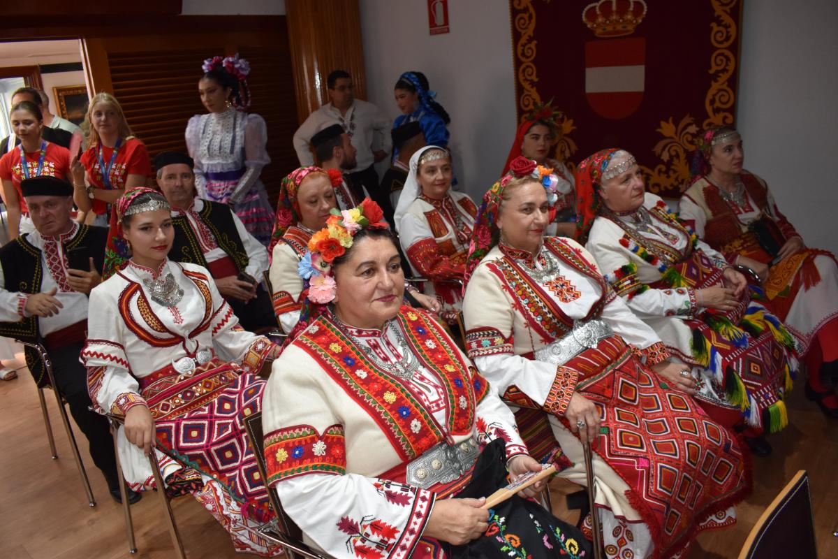 Puertollano Acoge con Entusiasmo a los Participantes del 39º Festival Internacional de Folclore 17