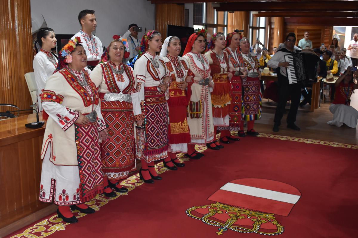 Puertollano Acoge con Entusiasmo a los Participantes del 39º Festival Internacional de Folclore 21