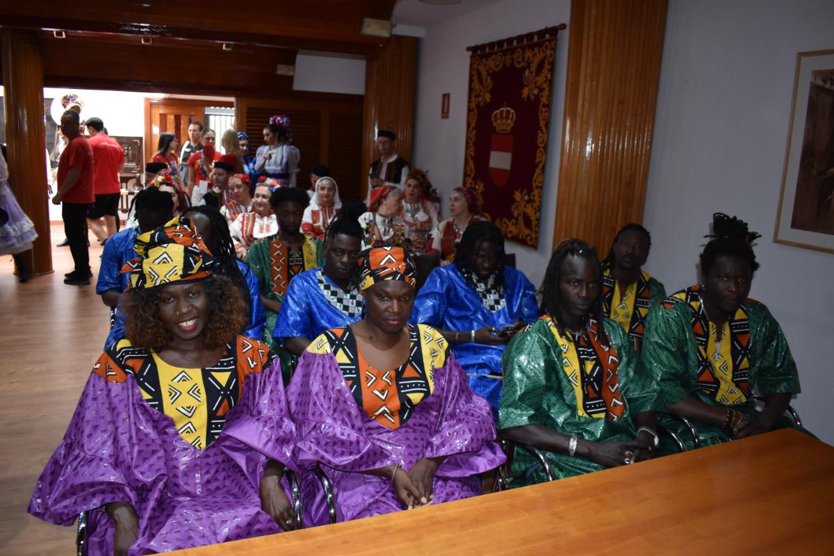 Puertollano Acoge con Entusiasmo a los Participantes del 39º Festival Internacional de Folclore 24