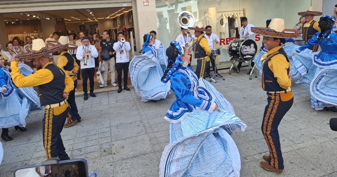 Puertollano Acoge con Entusiasmo a los Participantes del 39º Festival Internacional de Folclore 41