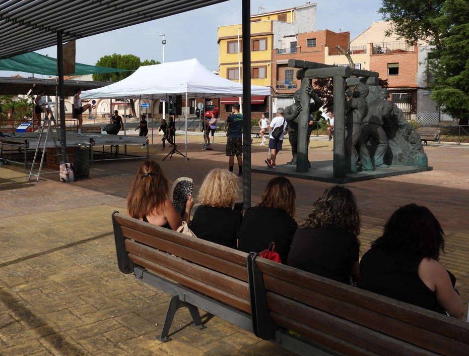 Jornada de Deporte y Convivencia en la Plaza José Noja: La Asociación de Vecinos Las Mercedes Fomenta la Comunidad 5 Jornada de Deporte y Convivencia en la Plaza José Noja: La Asociación de Vecinos Las Mercedes Fomenta la Comunidad 5