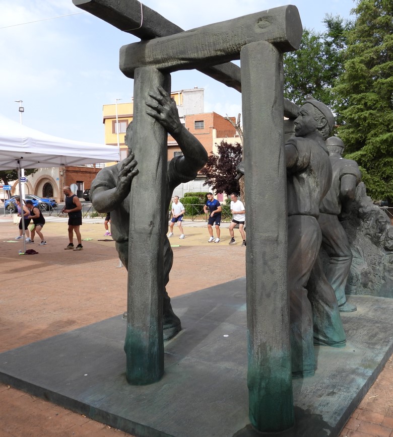 Jornada de Deporte y Convivencia en la Plaza José Noja: La Asociación de Vecinos Las Mercedes Fomenta la Comunidad 3 Jornada de Deporte y Convivencia en la Plaza José Noja: La Asociación de Vecinos Las Mercedes Fomenta la Comunidad 3