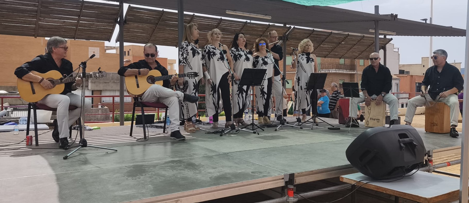 Jornada de Deporte y Convivencia en la Plaza José Noja: La Asociación de Vecinos Las Mercedes Fomenta la Comunidad 8 Jornada de Deporte y Convivencia en la Plaza José Noja: La Asociación de Vecinos Las Mercedes Fomenta la Comunidad 8