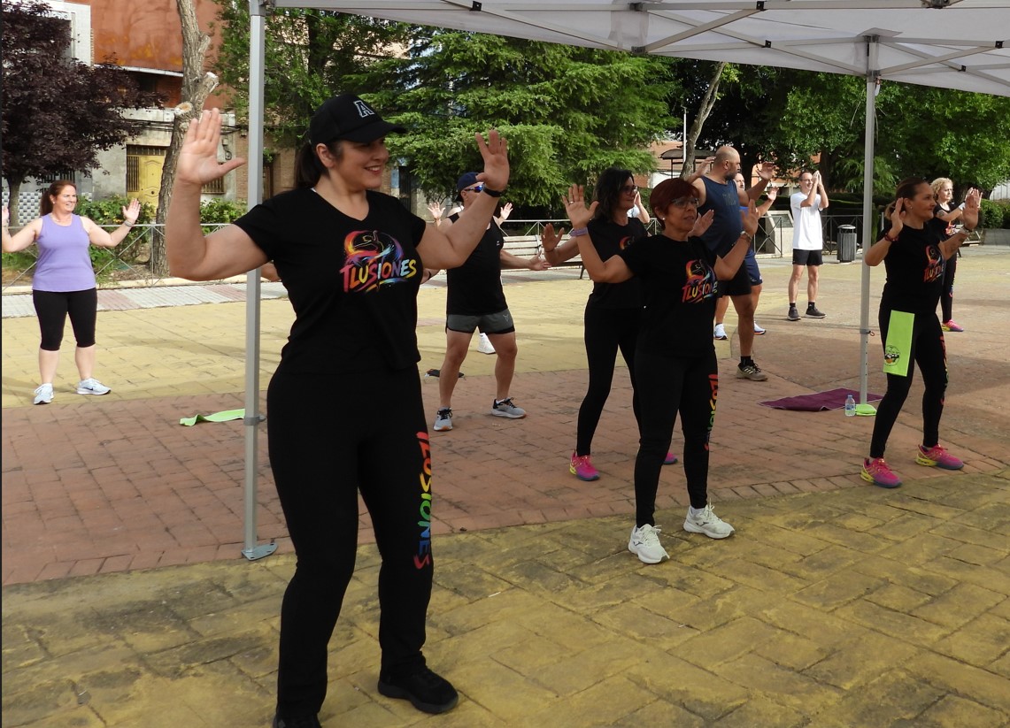 Jornada de Deporte y Convivencia en la Plaza José Noja: La Asociación de Vecinos Las Mercedes Fomenta la Comunidad 9 Jornada de Deporte y Convivencia en la Plaza José Noja: La Asociación de Vecinos Las Mercedes Fomenta la Comunidad 9