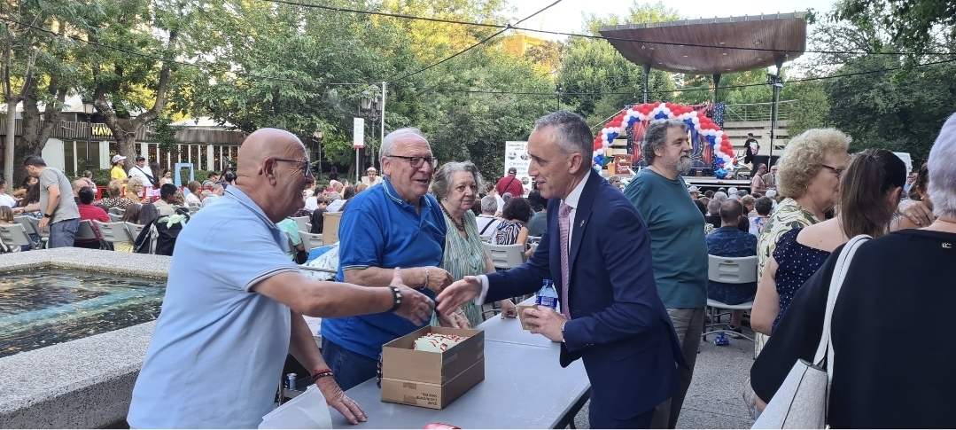 Festival de Honor: Celebrando la Entrega y Dedicación de Nuestros Mayores en Puertollano 4