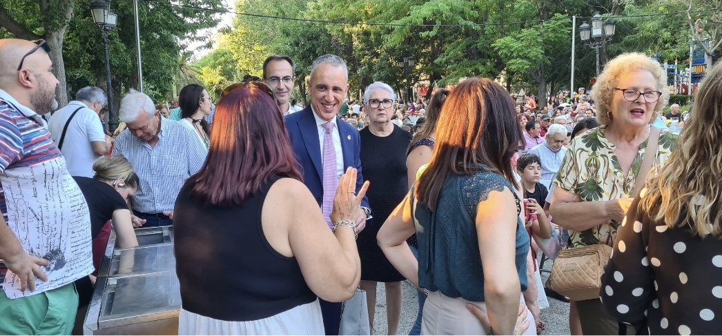 Festival de Honor: Celebrando la Entrega y Dedicación de Nuestros Mayores en Puertollano 5