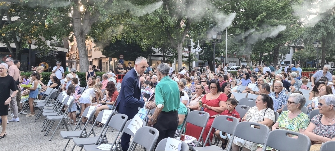 Festival de Honor: Celebrando la Entrega y Dedicación de Nuestros Mayores en Puertollano 11