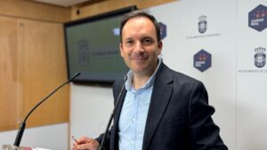Guillermo Arroyo, portavoz del Ayuntamiento de Ciudad Real, en rueda de prensa
