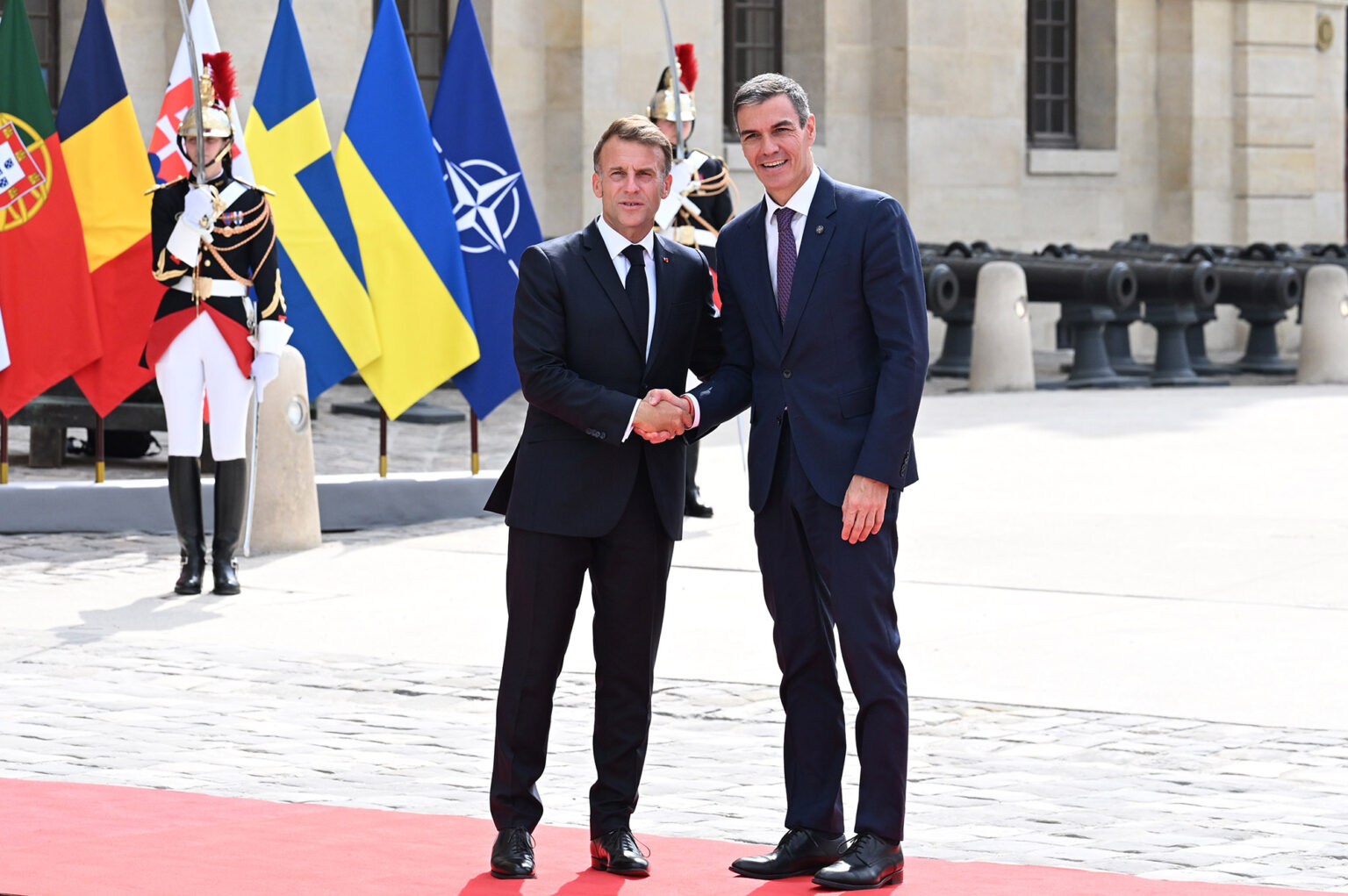 La Moncloa: Pedro Sánchez reafirma unidad y apoyo a Ucrania en reunión de Coalición en París 6