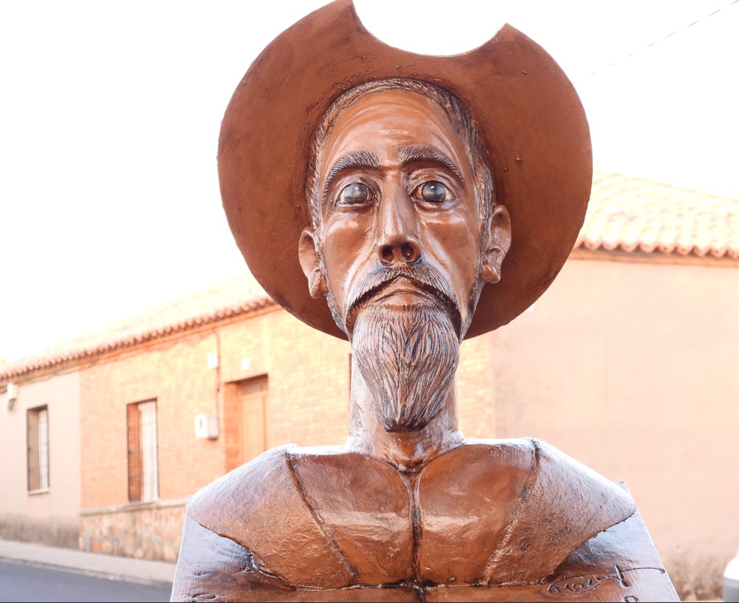 El Villar da la Bienvenida a sus Fiestas del Agua con la Inauguración de una Escultura de Don Quijote y Sancho Panza por Máximo Sáez 1 El Villar da la Bienvenida a sus Fiestas del Agua con la Inauguración de una Escultura de Don Quijote y Sancho Panza por Máximo Sáez 1