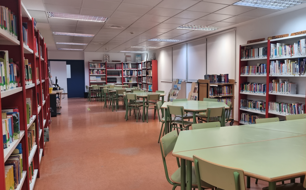 Éxito Literario: Novela, Literatura Infantil y Manga Dominaron los Préstamos en la Biblioteca Municipal en el Primer Semestre de 2026 1 Éxito Literario: Novela, Literatura Infantil y Manga Dominaron los Préstamos en la Biblioteca Municipal en el Primer Semestre de 2026 1