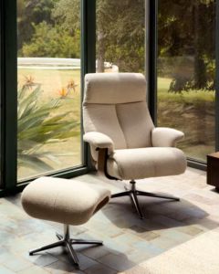 https://www.delikatissen.com/2026/08/oficina-en-casa-estilo-nordico-kave-home/delikatissen
