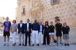 Presentación institucional del Circuito 3x3 CaixaBank en el Palacio del Infantado de Guadalajara