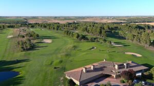Vista general del recorrido del Club de Golf Las Pinaillas en Albacete