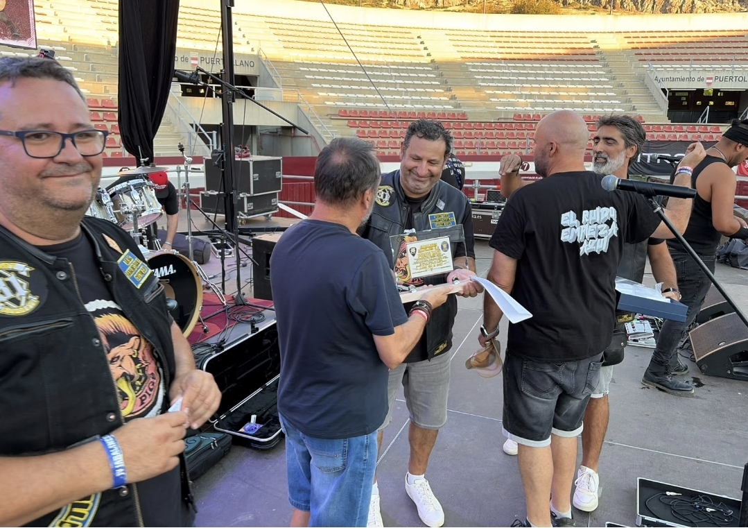 Éxito Rotundo en el IV Jabalines Music Festival: Un Millar de Apasionados del Rock Se Reúnen para Celebrar la Música 11
