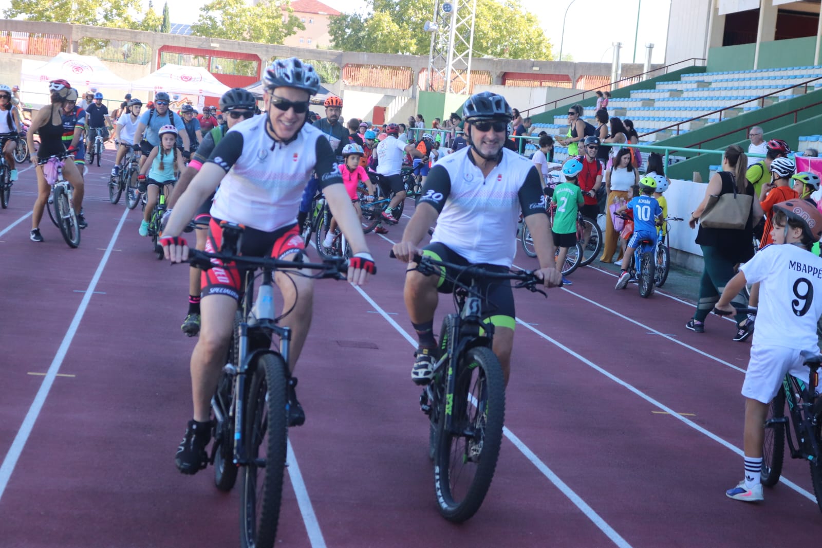 Ciclistas en Puertollano