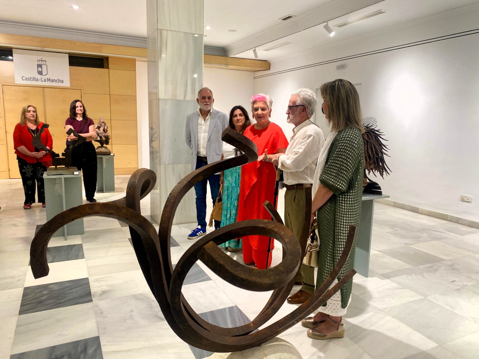 Exposición Antolomía de Justo Vicente en la Sala de Arte de Guadalajara