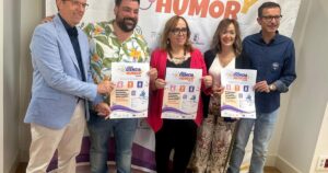 La viceconsejera de Cultura y Deportes, Carmen Teresa Olmedo, durante la presentación de 'Días de Ciencia y Humor' en Cuenca