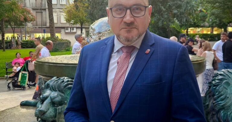 El delegado de Sanidad en la inauguracion de las fiestas patronales de Puertollano