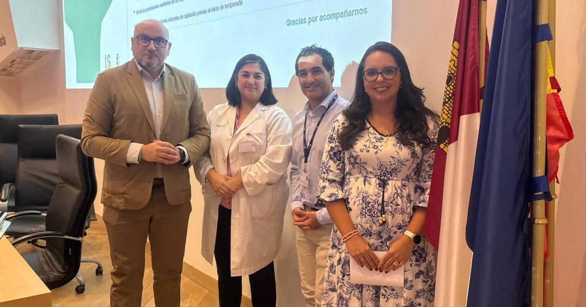 Pediatras y profesionales sanitarios en la jornada sobre vacunación frente a la gripe pediátrica en el Hospital General Universitario de Ciudad Real