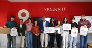 Alumnos del IES Maestro Juan de Avila de Ciudad Real premiados en el concurso de la UCLM