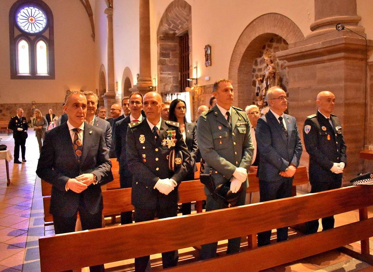 Centenario de la Policía Nacional en Puertollano: El alcalde destaca el compromiso con la seguridad ciudadana 1