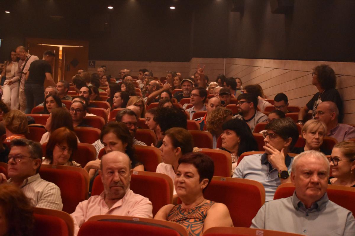 Puertollano Revive el Corazón Desierto de Fito & Fitipaldis en el Lanzamiento de su Gira 'Aullidos Tour' 18