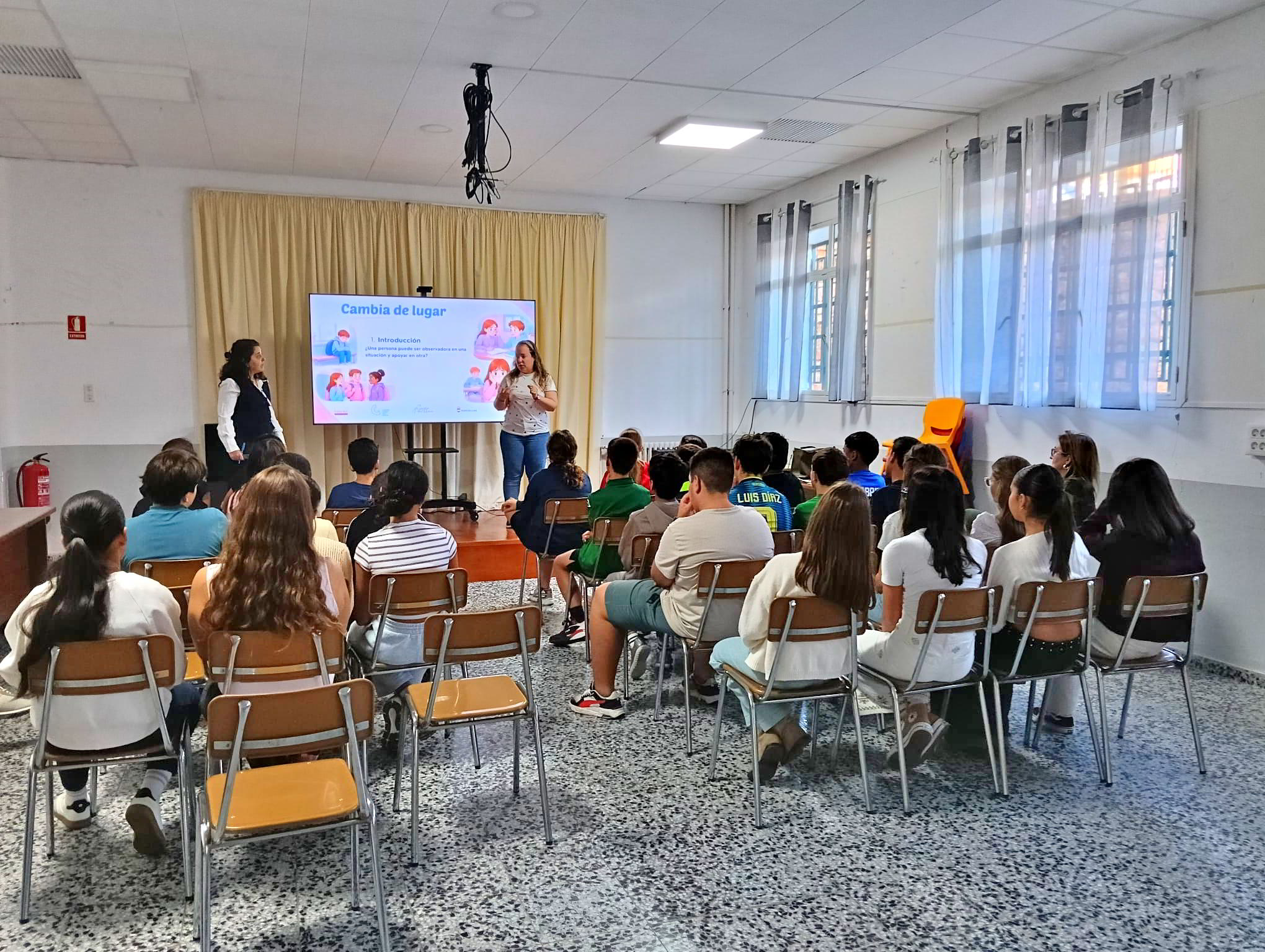 Diez Centros Educativos Abordan el Acoso Escolar a Través de un Programa Municipal de Prevención 1