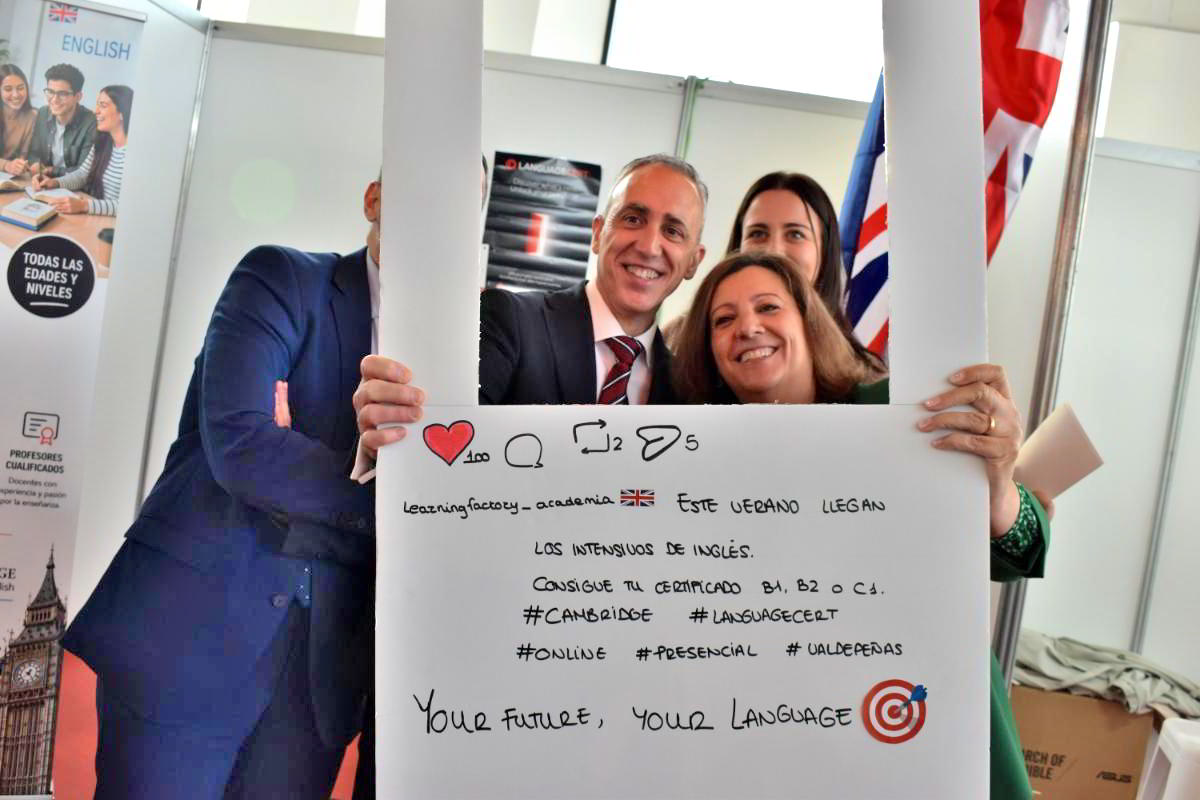 Miguel Ángel Ruiz: «No renuncies a tu futuro» en la Feria de FP Dual 5