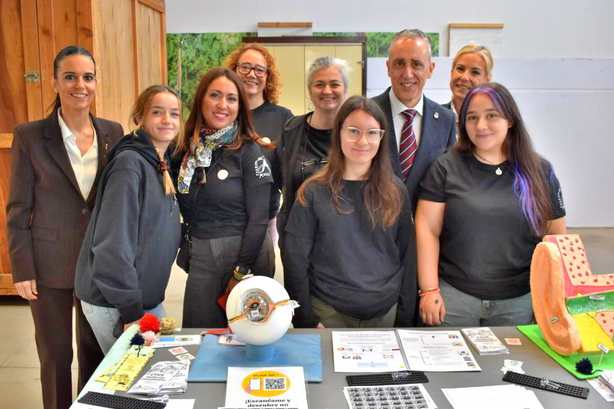 Miguel Ángel Ruiz: «No renuncies a tu futuro» en la Feria de FP Dual 14