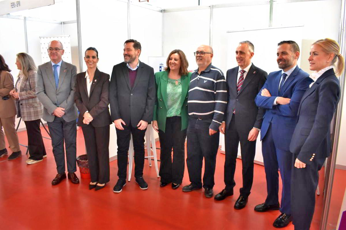Miguel Ángel Ruiz: «No renuncies a tu futuro» en la Feria de FP Dual 54