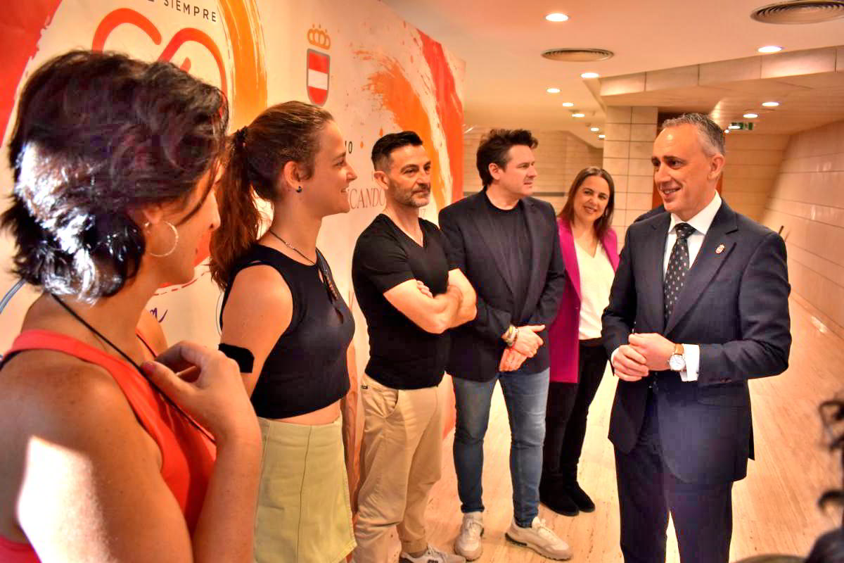 Ochocientos Estudiantes Se Unen en Jornadas Educativas para Forjar un Futuro Basado en Valores 2