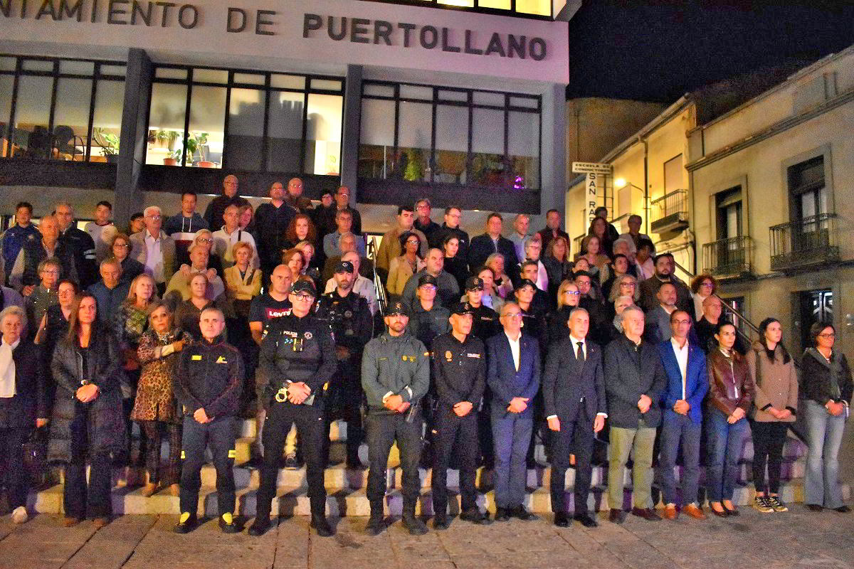 Puertollano se une en silencio al duelo por las víctimas del trágico accidente ferroviario en Urda 4