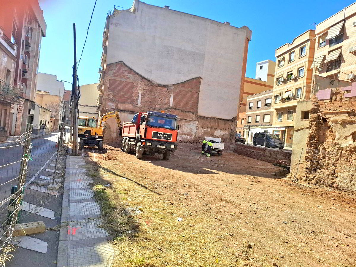 Puertollano ampliará su oferta de estacionamiento con casi 20 nuevas plazas en la calle Cuadro 1 Puertollano ampliará su oferta de estacionamiento con casi 20 nuevas plazas en la calle Cuadro 1