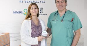 Gonzalo Galicia recoge el premio a la Mejor Comunicación en la Reunión Anual de la Sociedad de Pediatría de Madrid y Castilla-La Mancha