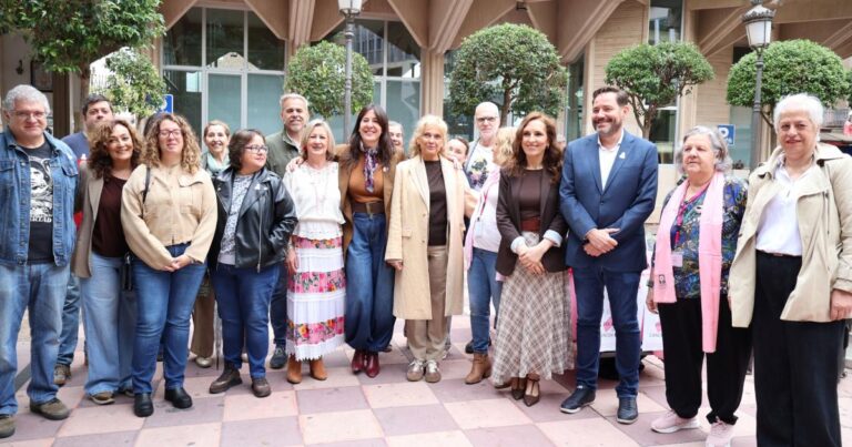 La delegada de la Junta en Ciudad Real, Blanca Fernández, durante el acto del Día Internacional del Cáncer de Mama