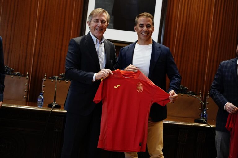 Presentación del partido España-Finlandia de fútbol sala en Manzanares